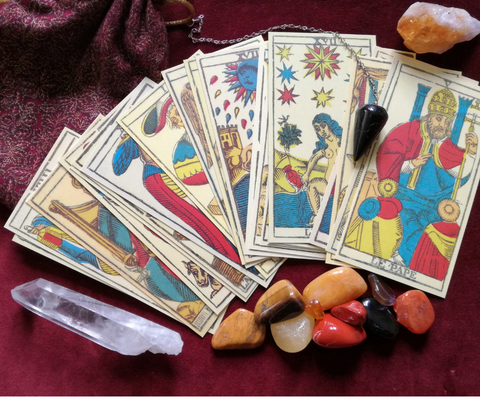 Oracle ou tarot : une question : 15 minutes